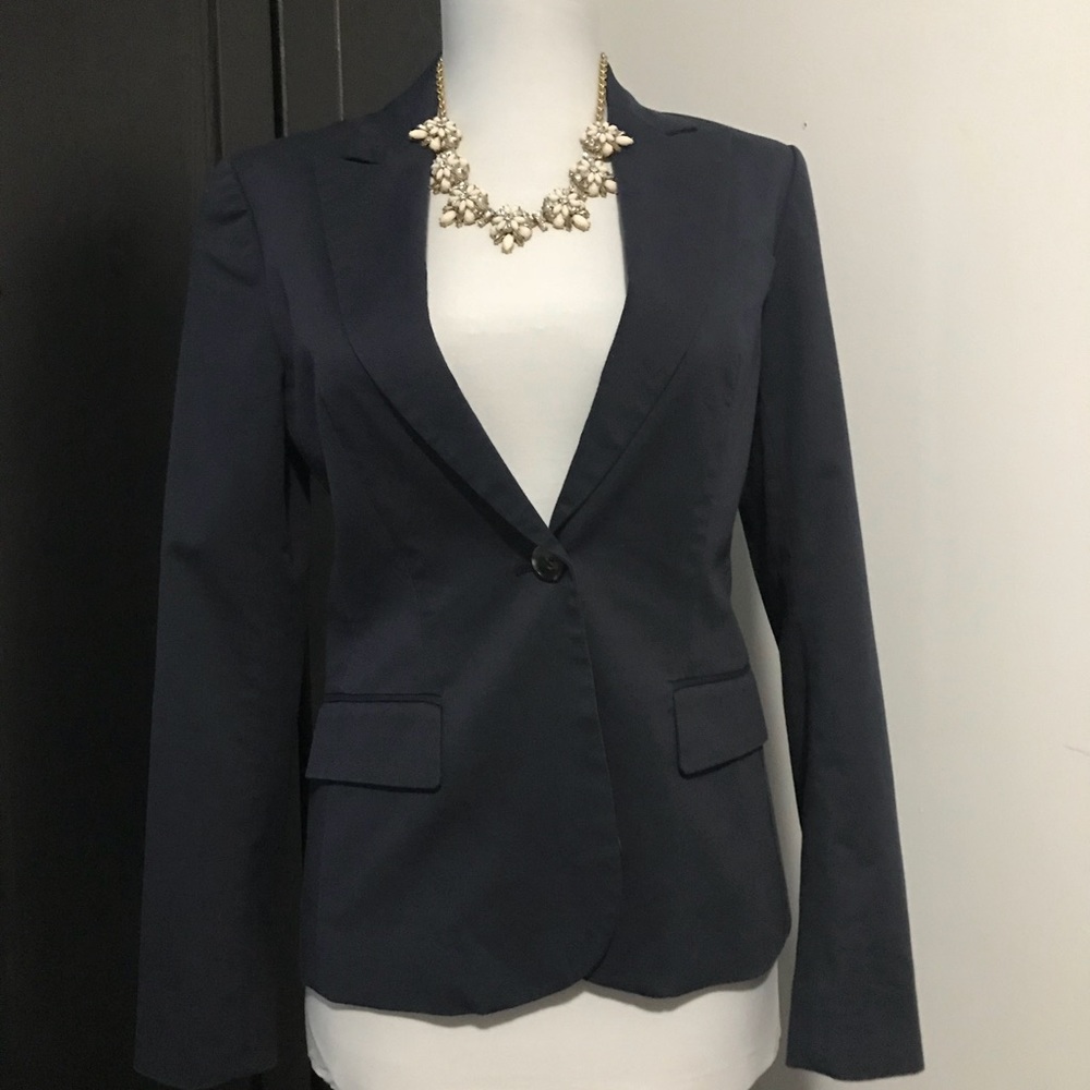 Theory Single Button Navy Blazer - SiZe 2